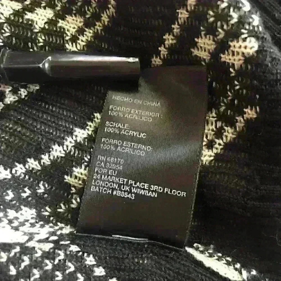 Staring at  Stars Intarsia Aztec Drape Cardigan - Picture 9 of 11